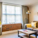 56 Cocoa Suites